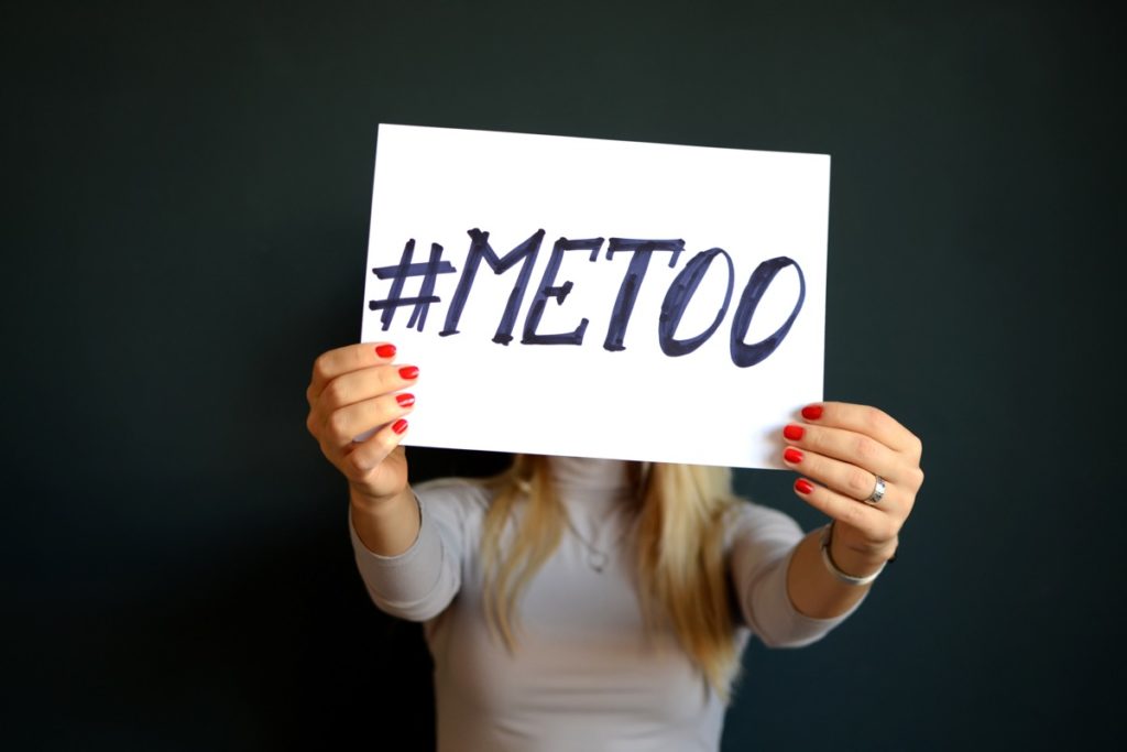 Trakassering et mega problem. #metoo kampanjen bør åpne flere dører om temaet trakassering i arbeidslivet.